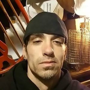 Meet your Posher, Jon